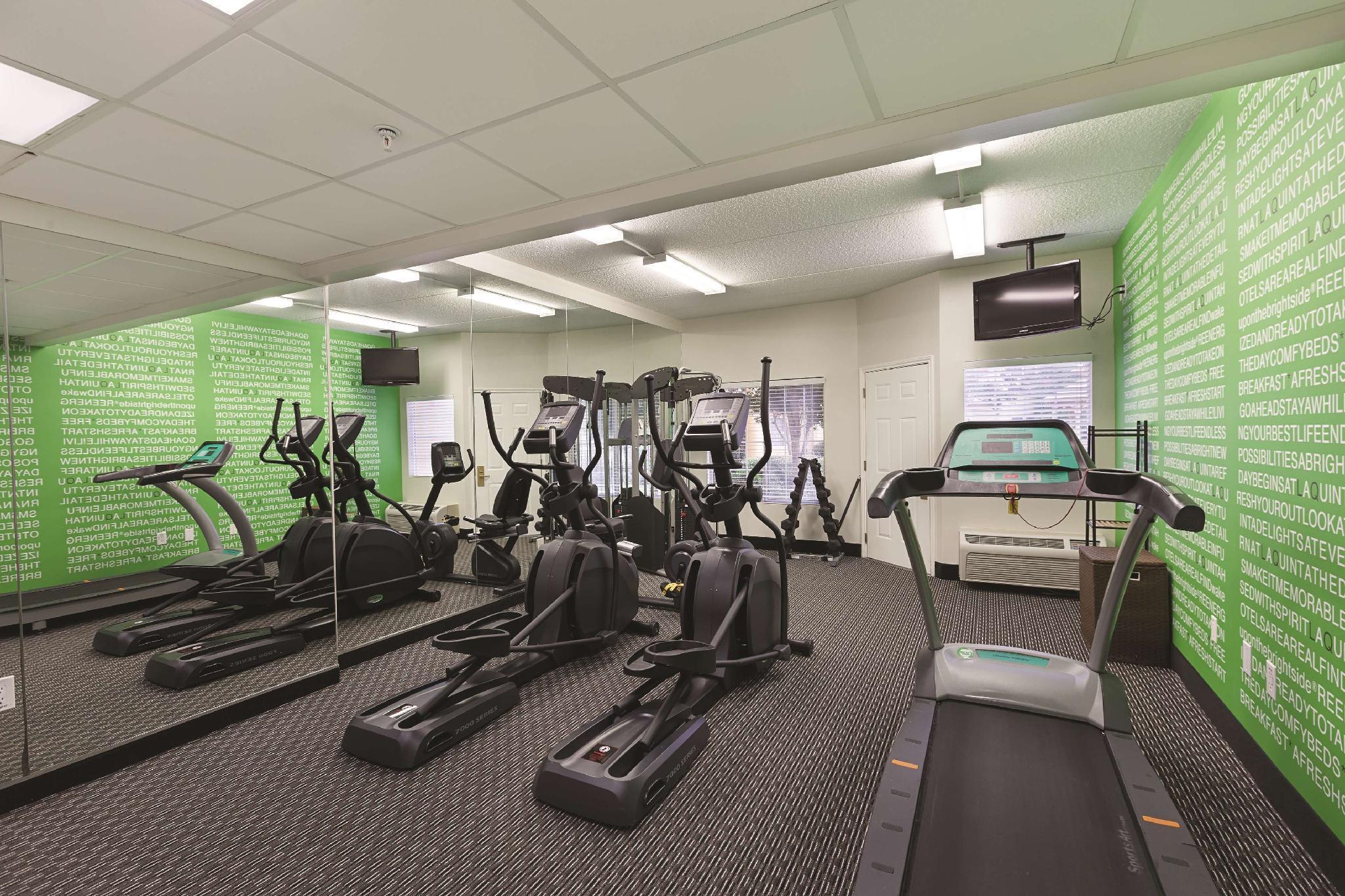 מלון מוריסוויל La Quinta By Wyndham Raleigh Durham Intl Ap מראה חיצוני תמונה
