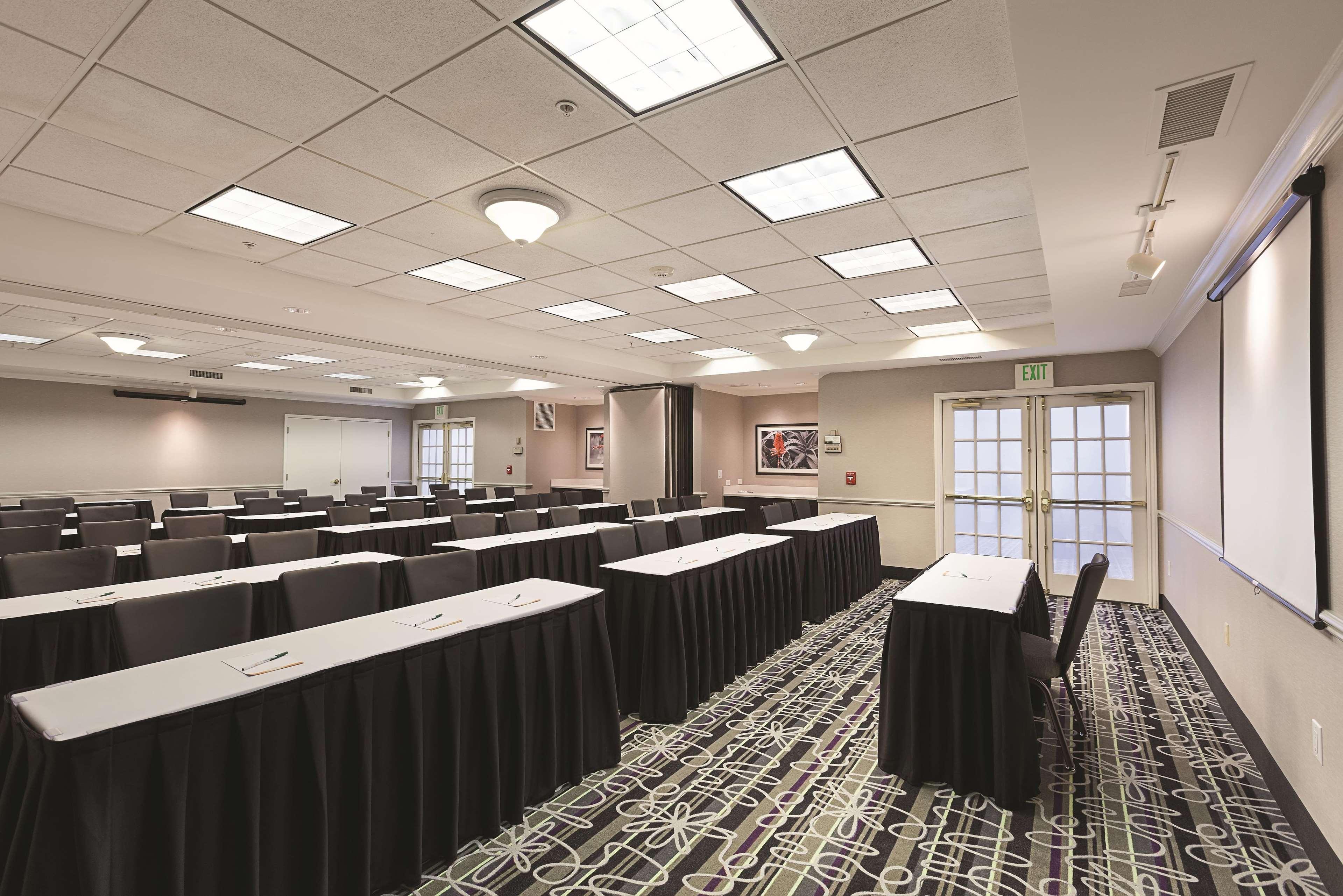 מלון מוריסוויל La Quinta By Wyndham Raleigh Durham Intl Ap מראה חיצוני תמונה